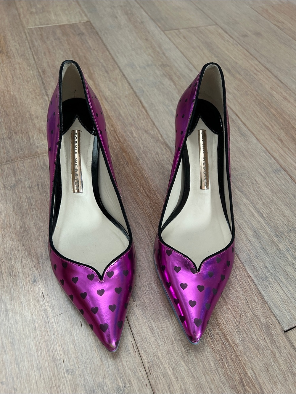 Sophia Webster Metallic Magenta Pointed-Toe Pumps with Black Hearts